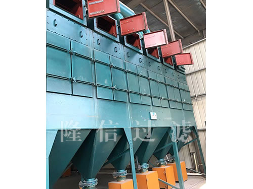 ���b�F(xi��n)��(ch��ng)